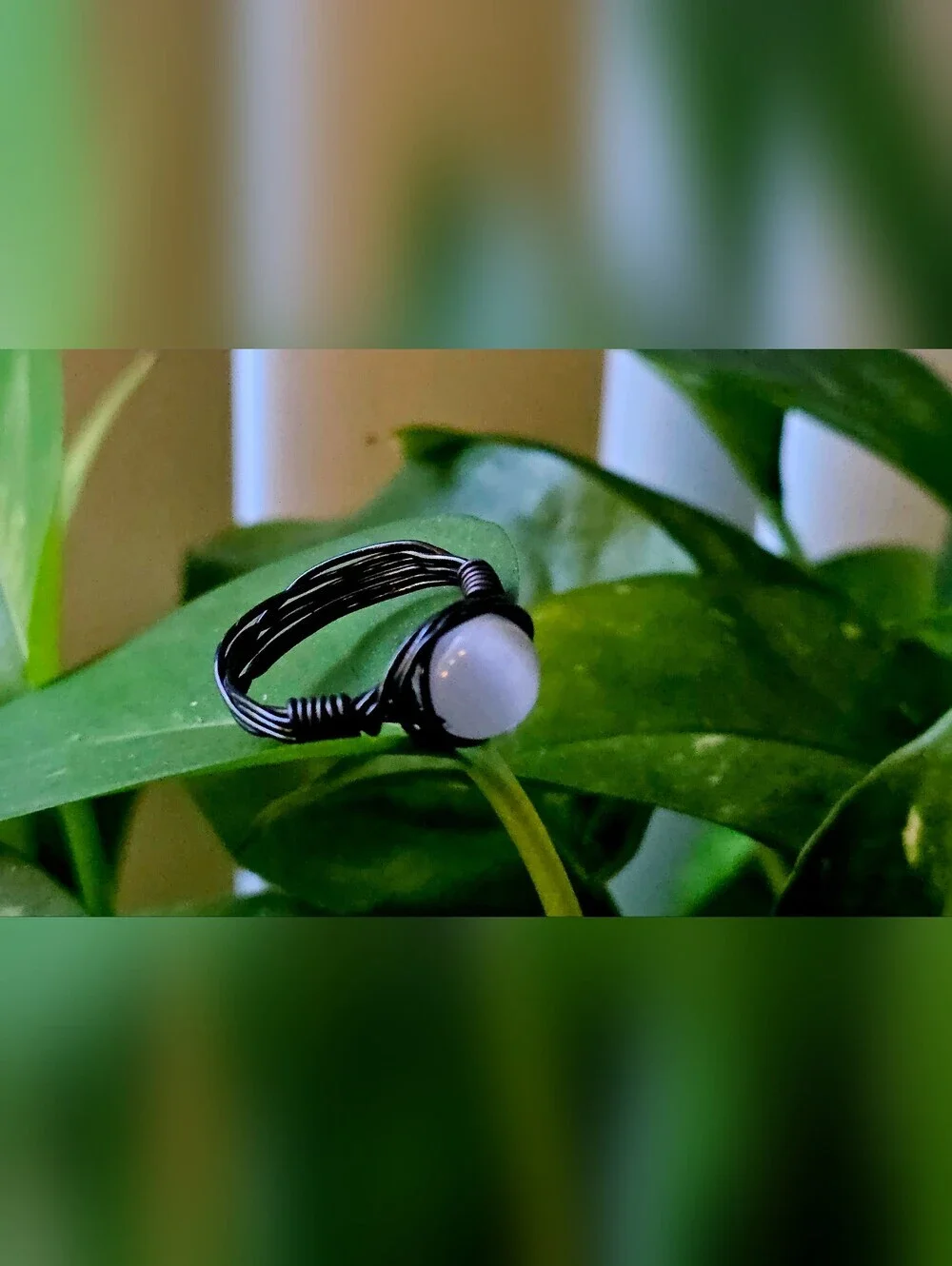 Black Aluminum Wire-Wrap Cat Eye Stone Ring
